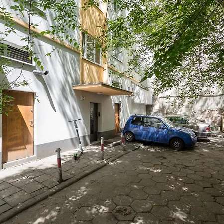 Market Square Corner Kuznicza By Renters * 弗罗茨瓦夫